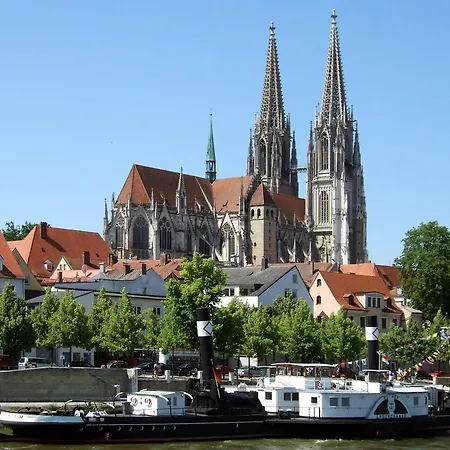 Altstadtflair * Řezno