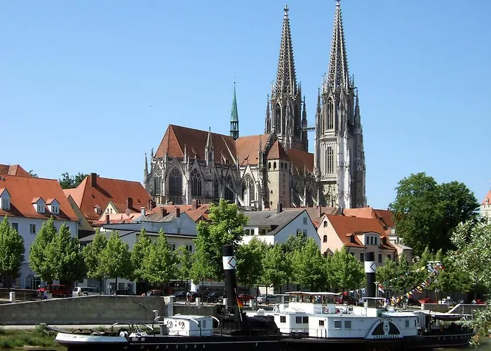 Altstadtflair * Regensburg